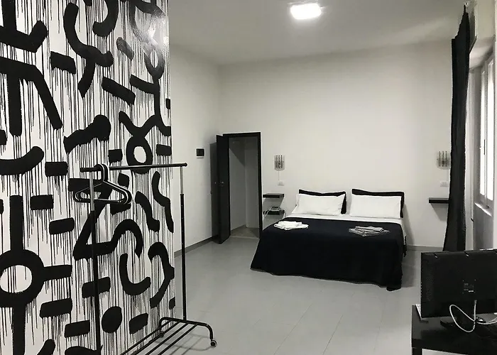 Hotel Stupido